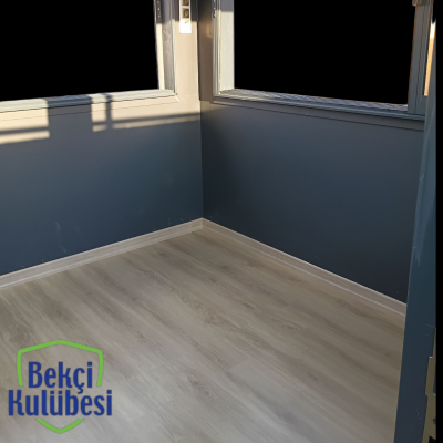 Vale Kulübesi zemin parkesi